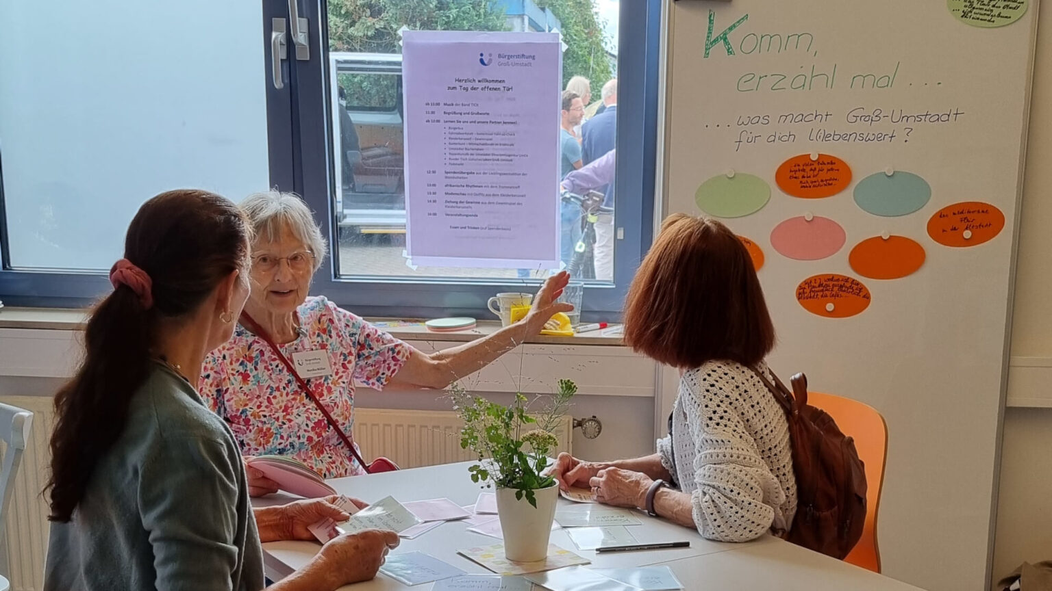 Tag der offenen T&uuml;r 2026 - Erz&auml;hlcaf&eacute; im Kunterbunt